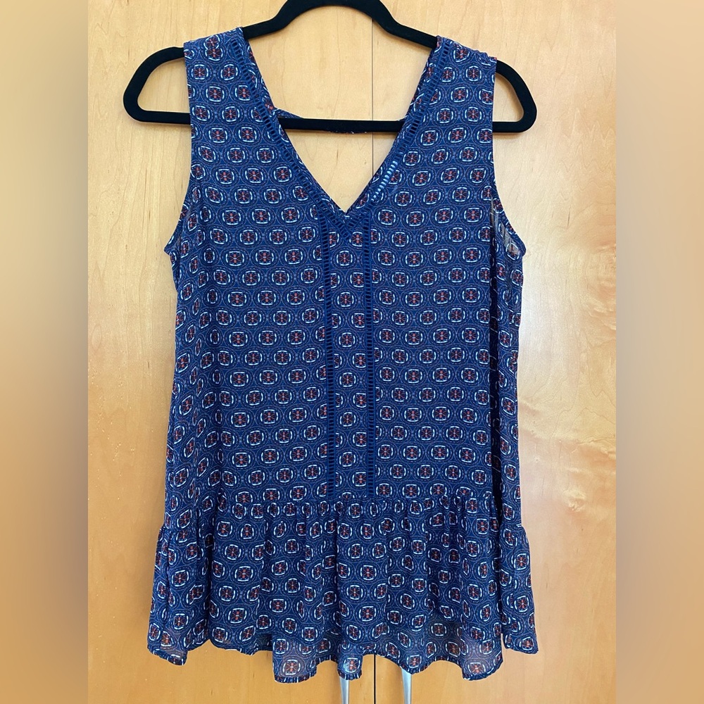 Indigo/Navy Blue Sleeveless Patterned Blouse